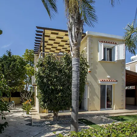 Tropical Villa