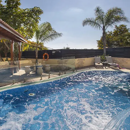 Tropical Villa