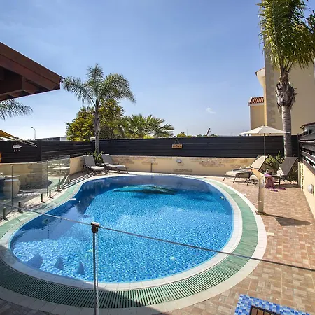 Tropical Villa