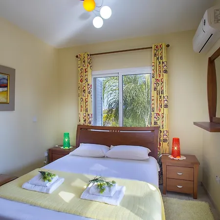 Tropical Villa Ayia Napa