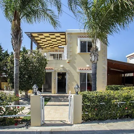 Tropical Villa *
