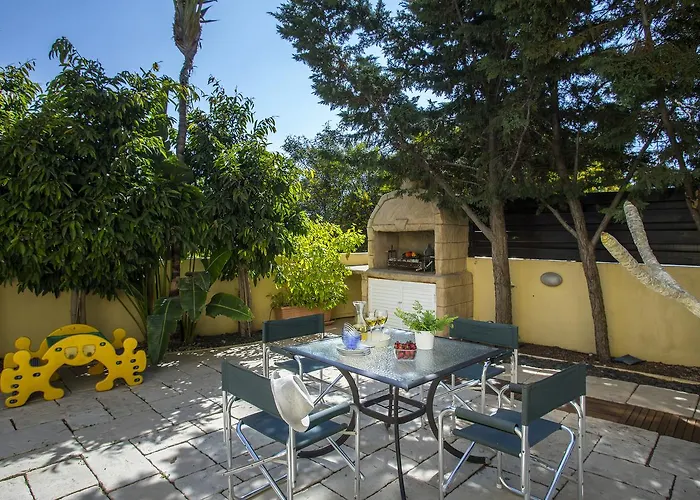 Tropical Villa Ayia Napa