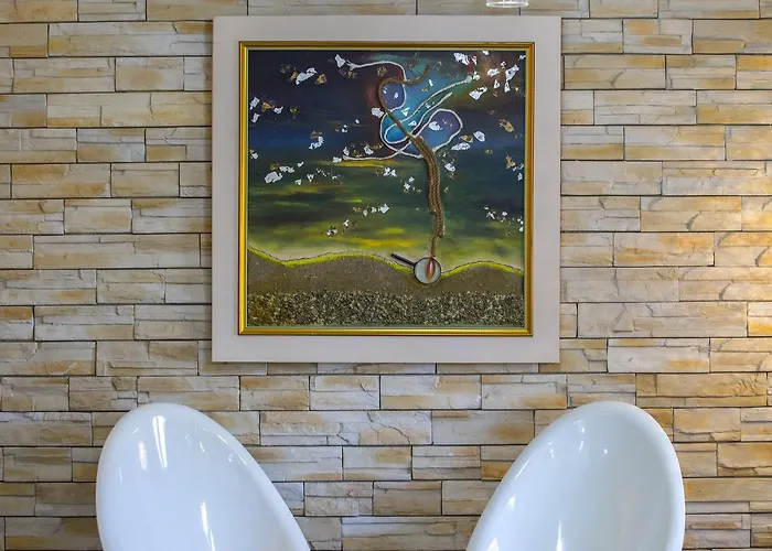 Tropical 아이아 나파